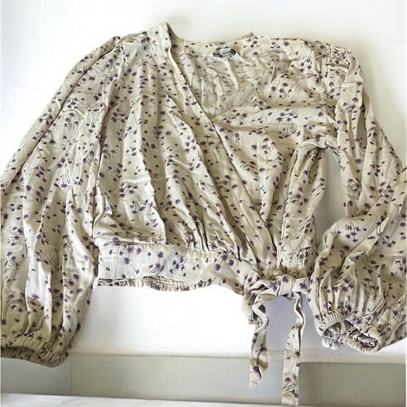 American eagle size small top - Picture 1 of 6